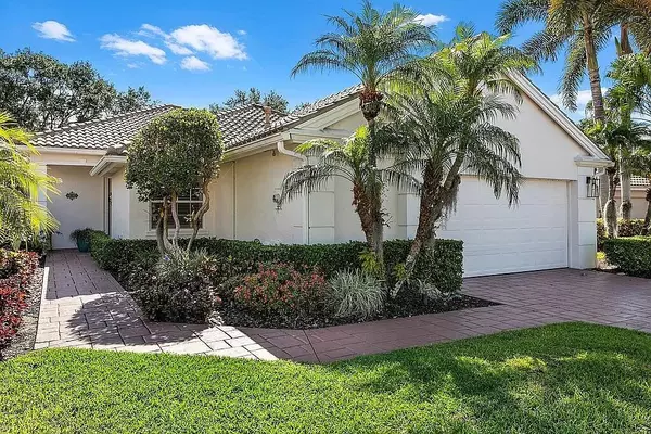 Palm Beach Gardens, FL 33418,717 Pinehurst WAY