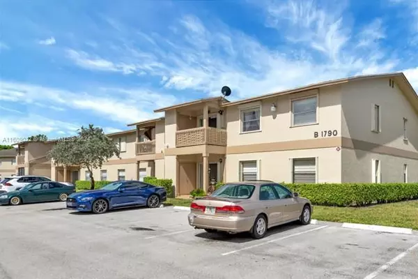 1790 Abbey RD 104, West Palm Beach, FL 33415