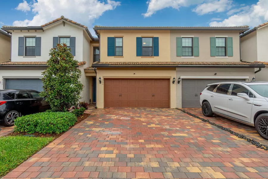 8244 Tailshot CT, Lake Worth, FL 33467