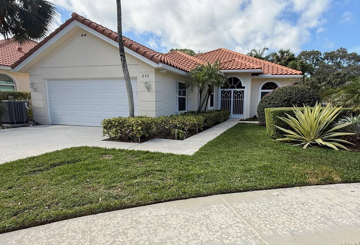 Palm Beach Gardens, FL 33410,213 E Tall Oaks CIR