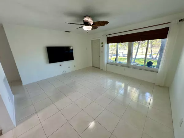 Pompano Beach, FL 33064,4260 NE 11th AVE