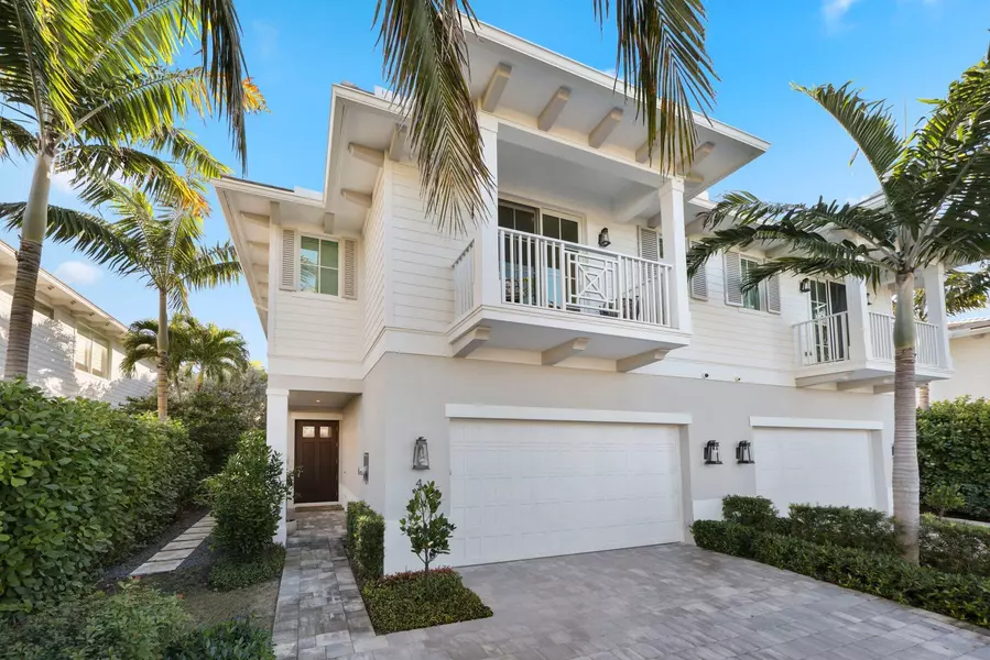 436 NE Wavecrest WAY, Boca Raton, FL 33432