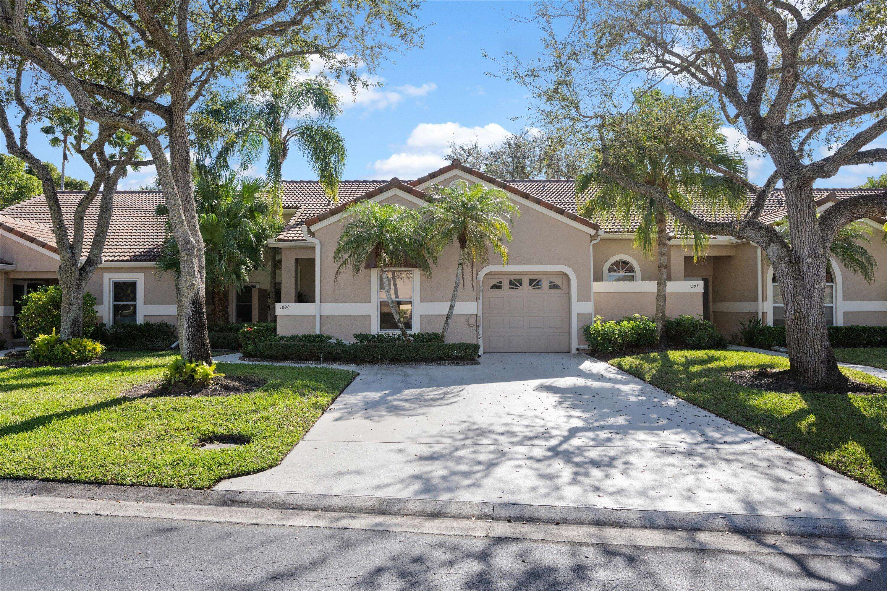 1802 Rosewood WAY, Palm Beach Gardens, FL 33418