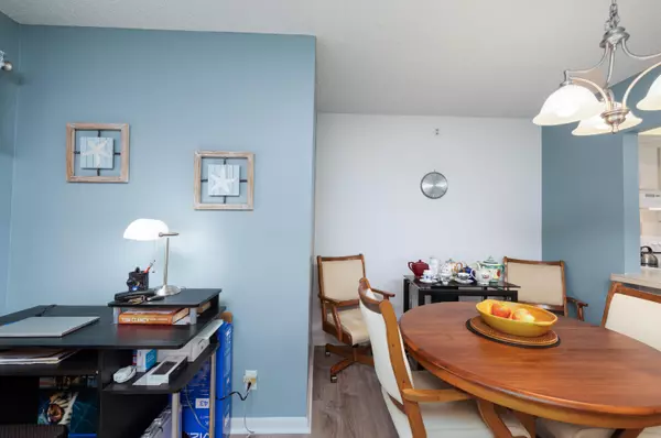 Greenacres, FL 33463,405 Pine Glen LN D-2