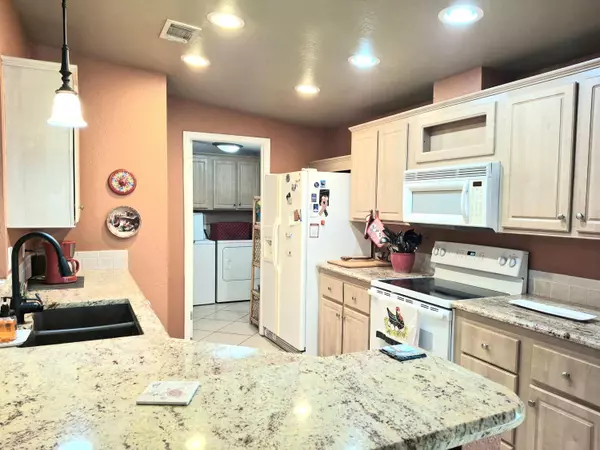 Port Saint Lucie, FL 34952,3312 Red Tailed Hawk DR