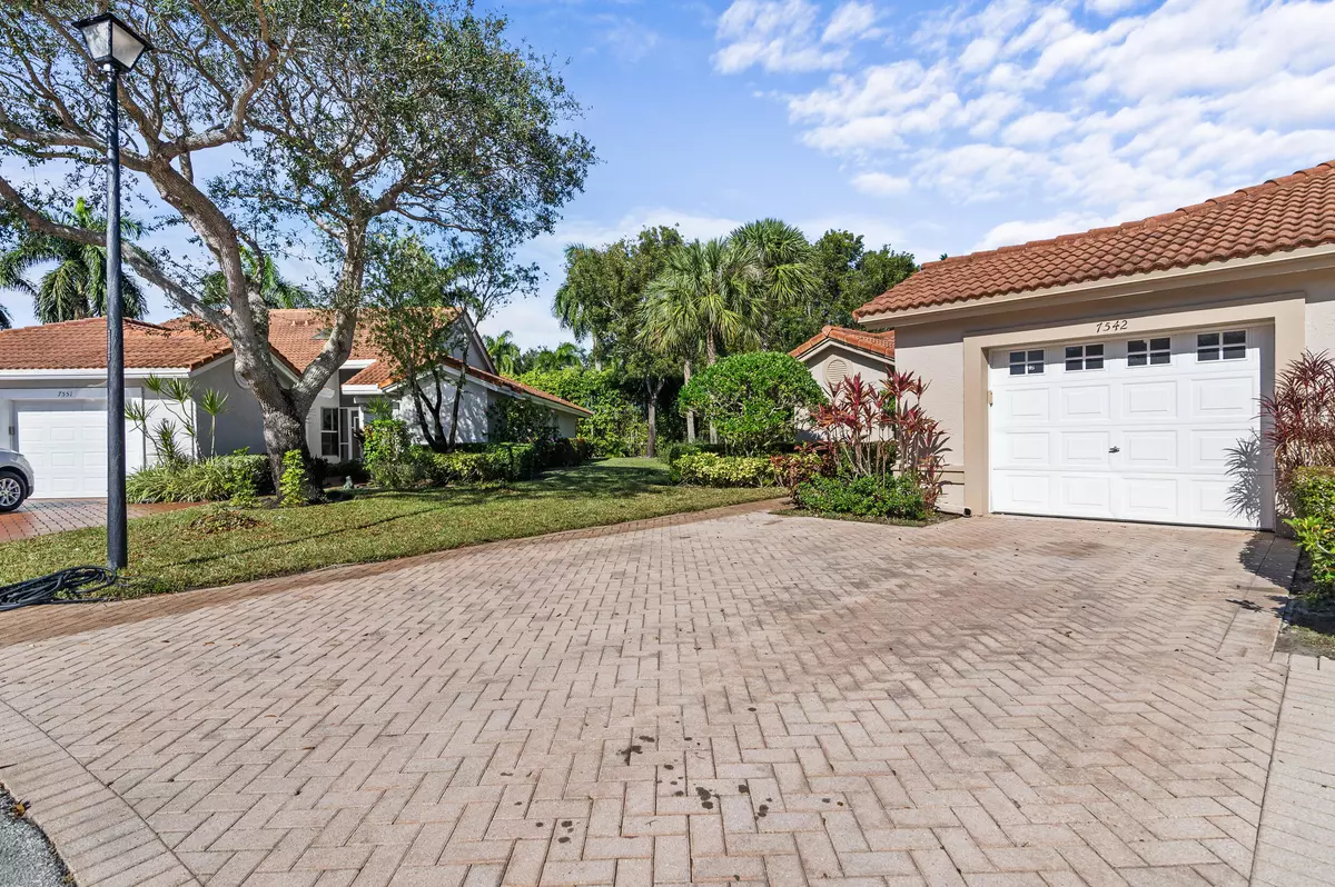 Boynton Beach, FL 33437,7542 Seafoam CT