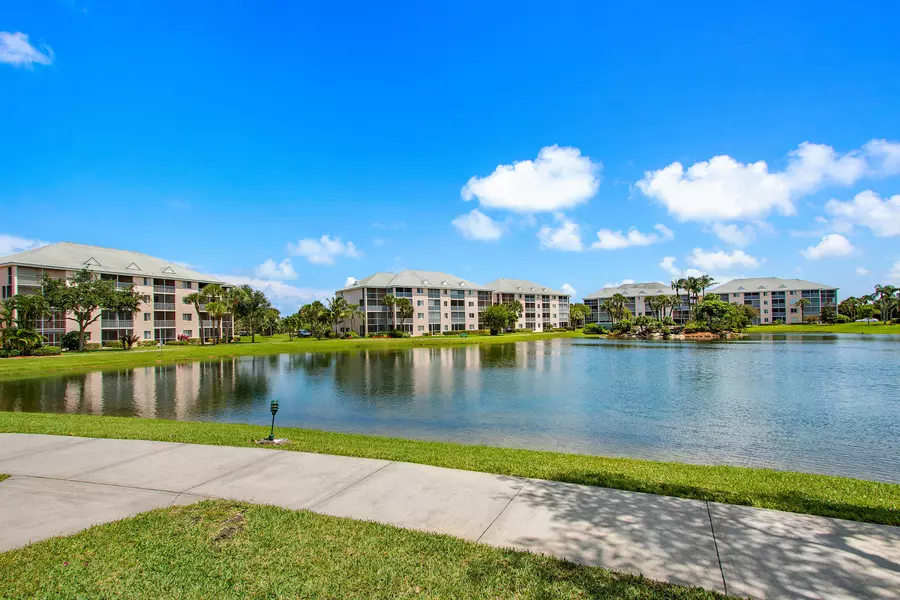 353 S Us Highway 1 A105, Jupiter, FL 33477