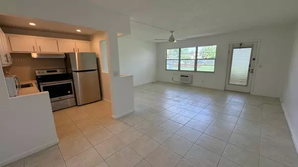 Boca Raton, FL 33434,174 Mansfield E 174