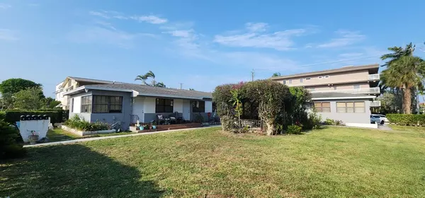 Lake Worth Beach, FL 33460,130 S Lakeside 1 DR