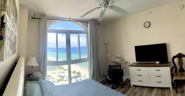 Hallandale Beach, FL 33009,2080 S Ocean DR Ph8