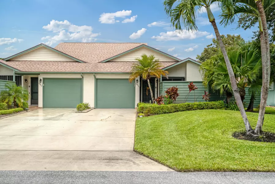 6825 SE Bunker Hill DR, Hobe Sound, FL 33455