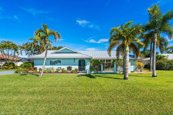 2881 SE W Fairway, Stuart, FL 34997