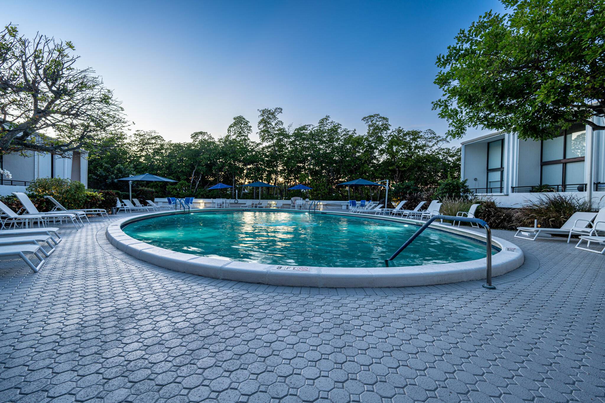 South Palm Beach, FL 33480,3589 S Ocean BLVD 314