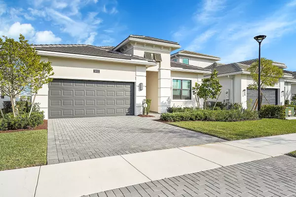 The Acreage, FL 33470,5552 Captiva LN