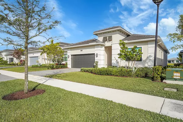 The Acreage, FL 33470,5552 Captiva LN