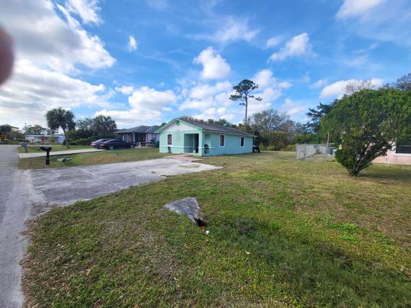 Fort Pierce, FL 34947,4008 Avenue I