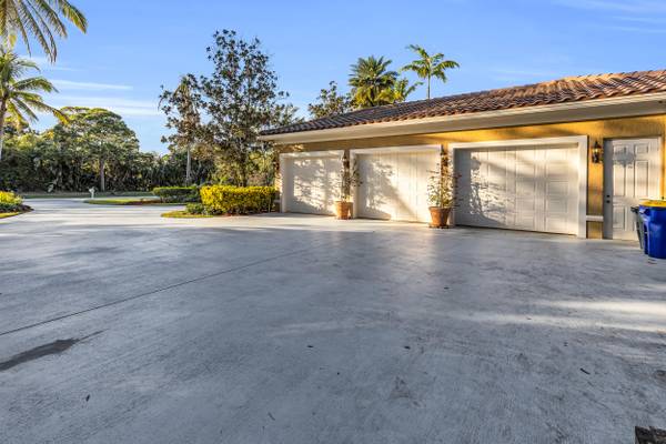 Jupiter, FL 33458,7934 SE Country Estates WAY