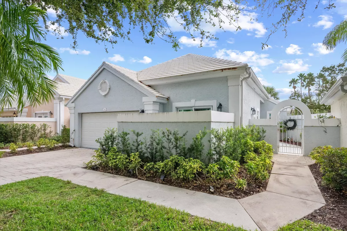 Palm Beach Gardens, FL 33418,31 Dorchester CIR