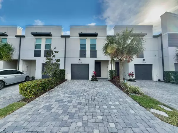 Mangonia Park, FL 33407,1712 Lindley ST