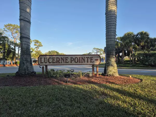 Lake Worth, FL 33467,4640 Lucerne Lakes BLVD 304