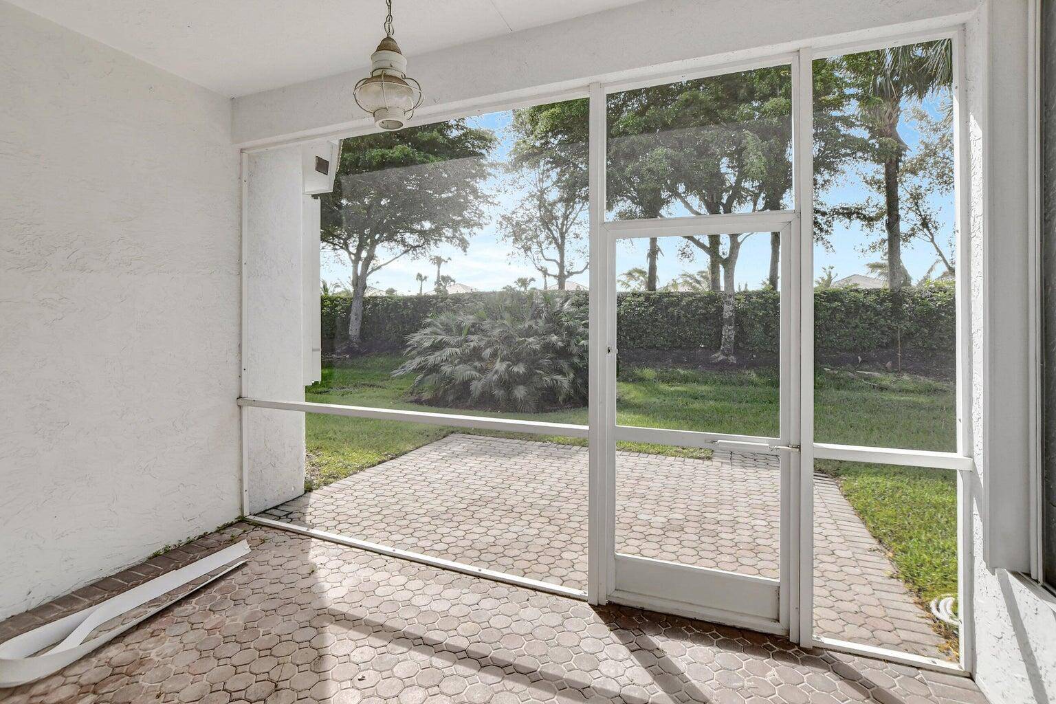 Boynton Beach, FL 33473,10935 Carmelcove CIR