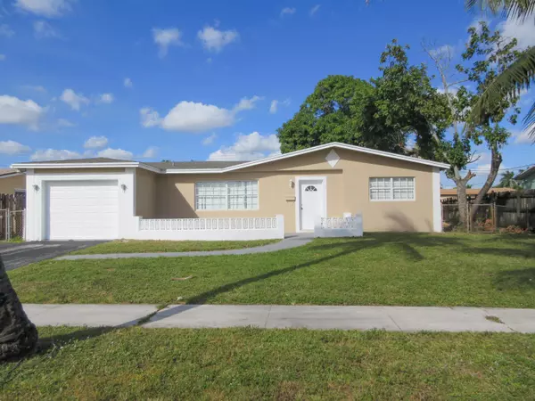 3601 NW 40th ST, Lauderdale Lakes, FL 33309