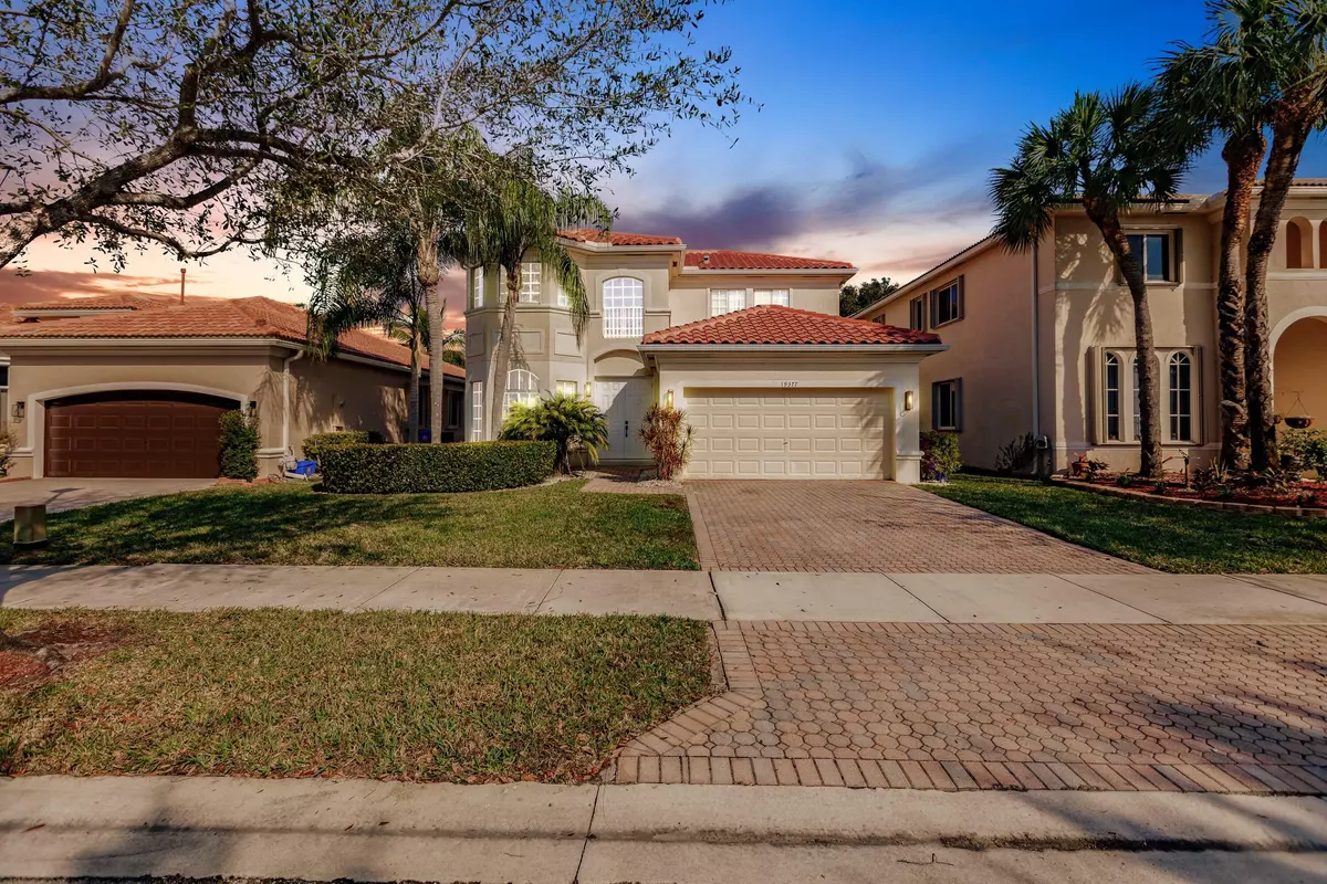 Pembroke Pines, FL 33332,19377 SW 65th ST