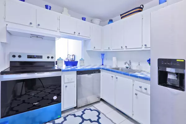 Lake Worth Beach, FL 33460,1516 S Lakeside DR 318