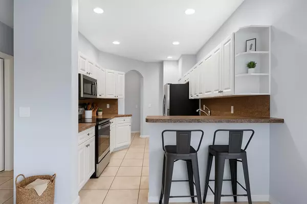 West Palm Beach, FL 33415,5138 White Oleander