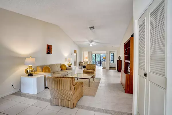 Delray Beach, FL 33445,2779 Dracaena CT