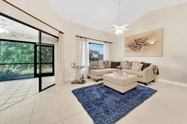 Boynton Beach, FL 33472,5939 W Parkwalk CIR