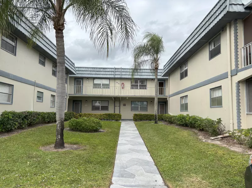 679 Brittany O 679, Delray Beach, FL 33446