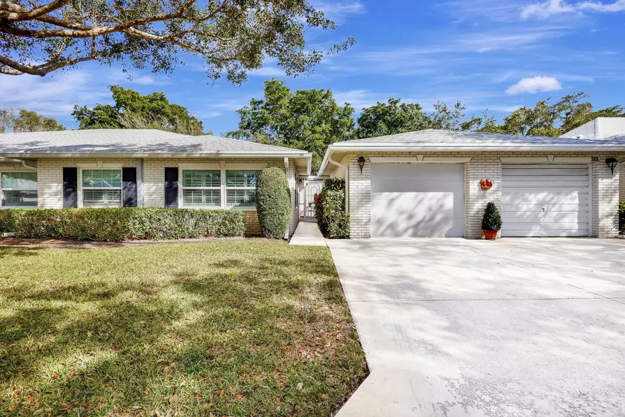 10108 S 43rd TRL 306, Boynton Beach, FL 33436