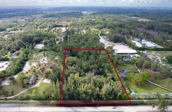 Loxahatchee Groves, FL 33470,415/851 F RD