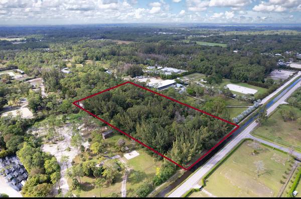 Loxahatchee Groves, FL 33470,415/851 F RD