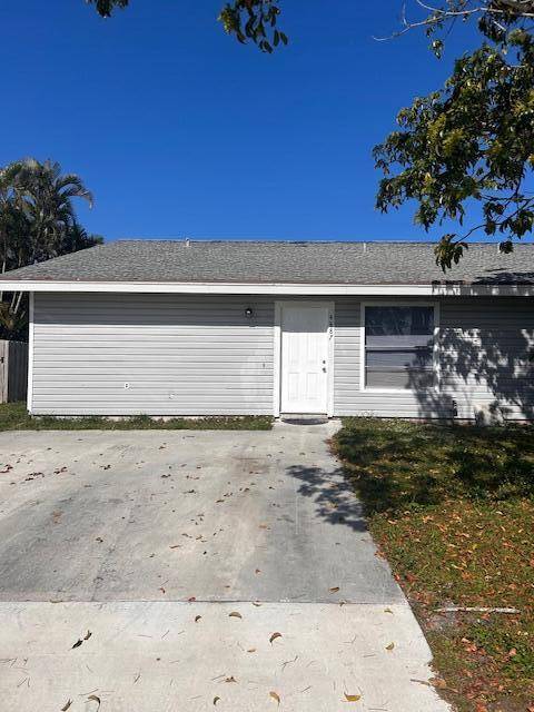 Stuart, FL 34997,4487 SE Salvatori RD