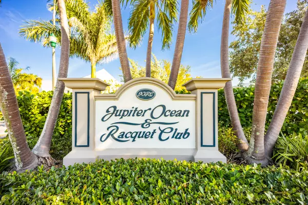 Jupiter, FL 33477,1605 S Us Highway 1, V4 106