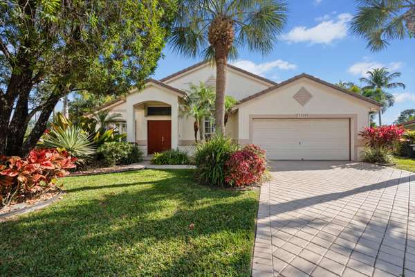 11092 Narragansett Bay CT, Wellington, FL 33414