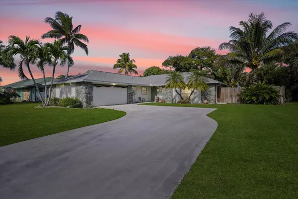 11833 Greenbriar CIR, Wellington, FL 33414