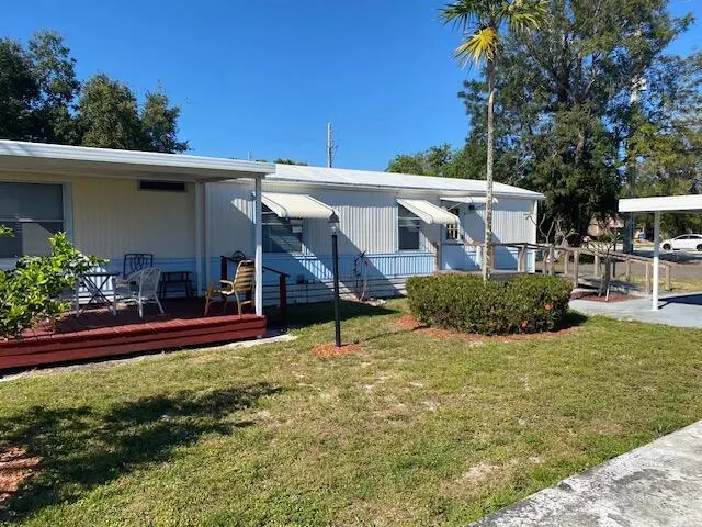 Boynton Beach, FL 33436,8933 Lawrence RD