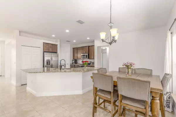 Port Saint Lucie, FL 34953,2849 SW Giralda ST