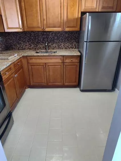 Lake Worth, FL 33461,2581 N N Garden DR 207