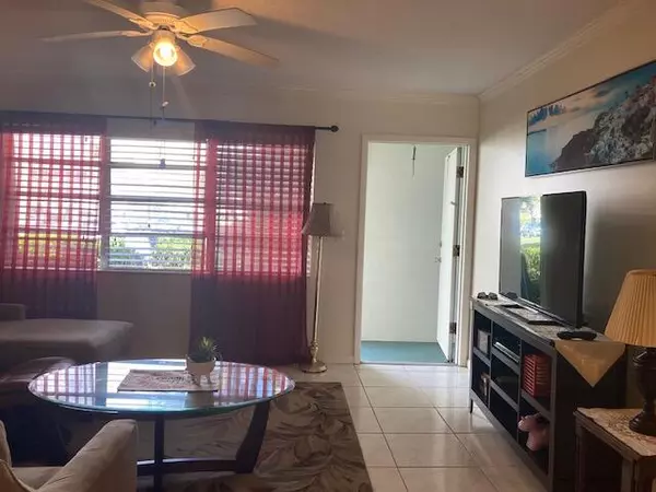 Boynton Beach, FL 33435,230 E E Horizons WAY 106