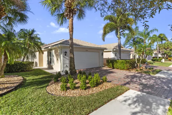 Hobe Sound, FL 33455,9084 SE Hawks Nest CT