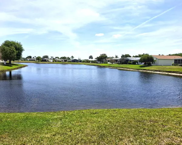 Port Saint Lucie, FL 34952,3609 Spatterdock LN