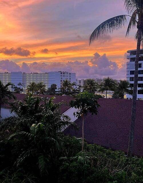 South Palm Beach, FL 33480,3589 S Ocean BLVD 32