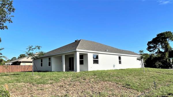 1802 SW Citadel AVE, Port Saint Lucie, FL 34953