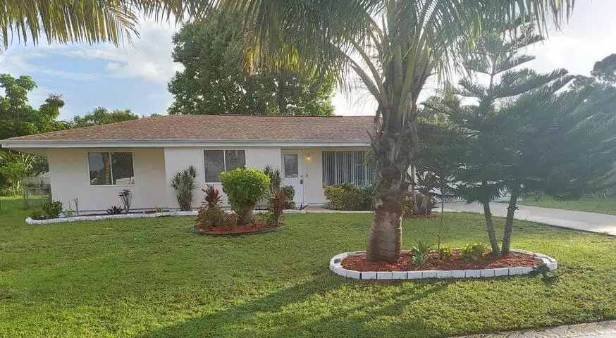 433 SW SW Eastport CIR, Port Saint Lucie, FL 34953