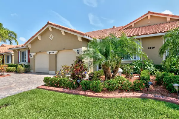 6460 Oxford CIR 102, Vero Beach, FL 32966