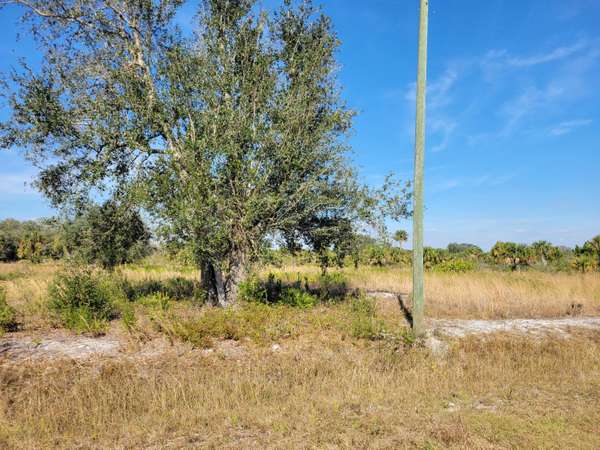 Okeechobee, FL 34972,21169 NW 260th ST